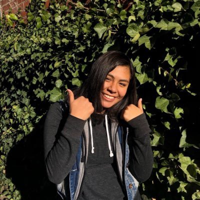 JennyUrrutia12's profile picture. Live life to the fullest 💛