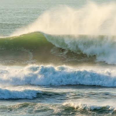 leonmansfield's profile picture. 50% 🇩🇪 50% 🇬🇧 #LFC & #BVB are my teams. I surf a little as well