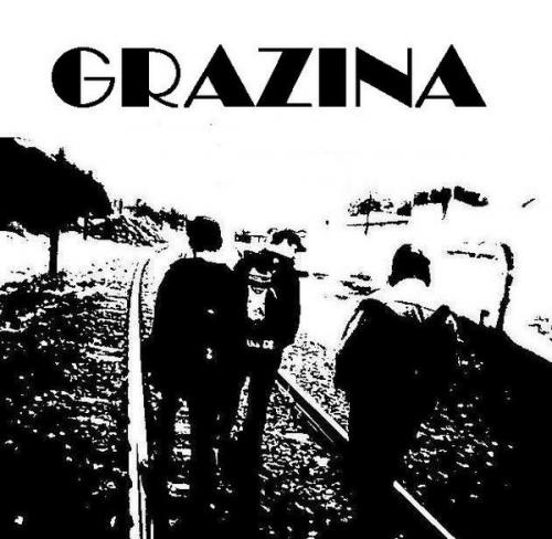 Banda de pop punk formado por três integrantes de 19 anos.Felipe,Lucas e Vitor.
