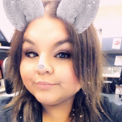 EsmeLala06's profile picture. 