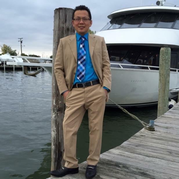 I am Rob Nguyen simple, loving and caring to be with looking for a woman and a partner to call my own