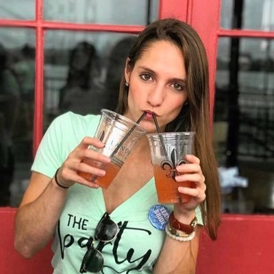 bringtheMolly's profile picture. welcome to my brain’s landfill 🧠🚮