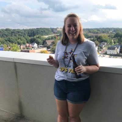 heyyitskel's profile picture. 