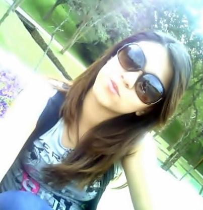 Alanna Williams, 14 anos, estudante e modelo.