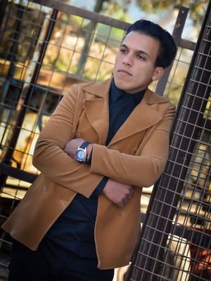 dQlMKJjFe1bCsmh's profile picture. حتى منريد اقبل عذر ما راح ترضى جروحي