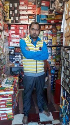 Shahid09815058's profile picture. bussinessman