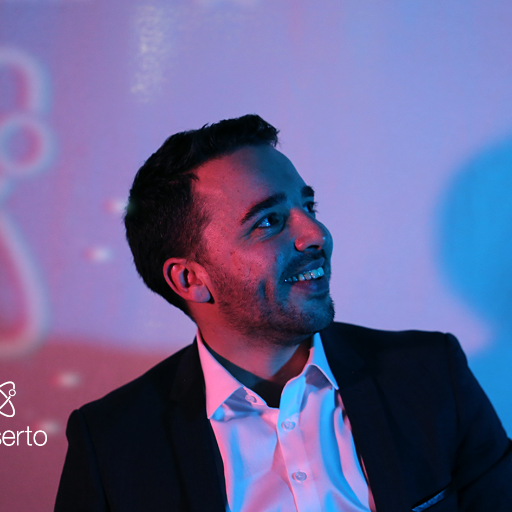 Directeur de l'agence #Nantes #Tempo chez @_Conserto, société #innovante et #dynamique, qui propose des prestations de #conseil et d’#expertise #informatique.