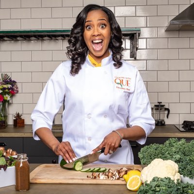 The Official Twitter Page of Quiana Broden: Author of Cooking With Que: Helping Vegans and Meat Eaters Coexist https://t.co/Jy3cXRVtq9