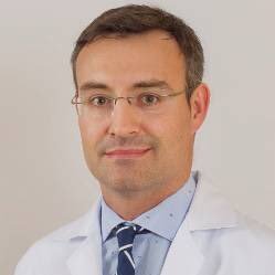 Doctor en Medicina. Jefe de Departamento Cardiología en Quironsalud. Cardiólogo Intervencionista. Profesor Asociado UFV. #cardiopatiaisquémica #prevencionCV