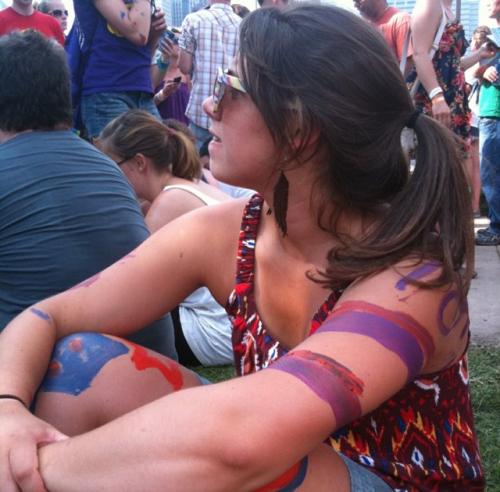 lizibomb's profile picture. fresh out the box.