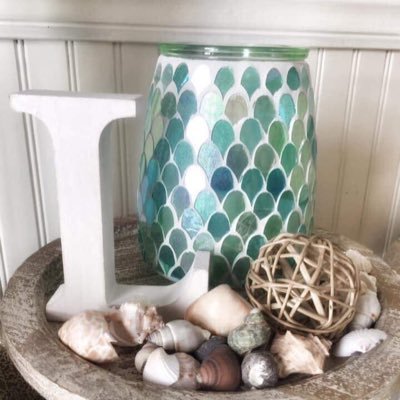 Scentsy Independent Consultant sharing my love for making a memory with a scent.