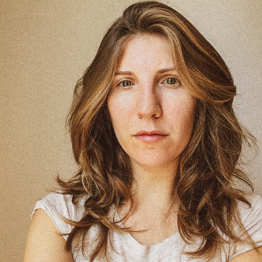 sarahkernohan's profile picture. 