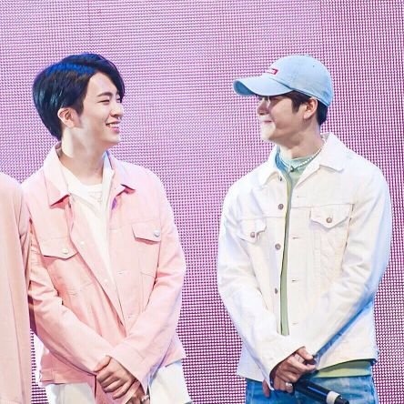 แจ็คแจเท่านั้นที่สำคัญ💕 (คีพทั้ง7) @JacksonWang852 💚 @GOTYJ_Ars_Vita #Jackson #Youngjae #GOT7 รีวิวขายของ #รีวิวจั๊บจั๊บโปรเจค