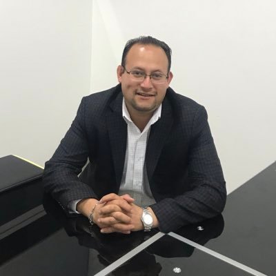 Consultor empresarial independiente en Sistemas de Gestión de Calidad y Auditor de la Norma ISO 9001:2015, asesor contable, finanzas básicas y administración.