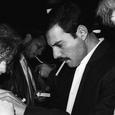 Manayınızın yan hesabıdır / @ramiixfranco