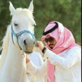 abzpjxbB2MVQU99's profile picture. ‏من عزني واحترمني دايم اعتز به 
ومن جهلني تجاهلته ولا احسب حسابه