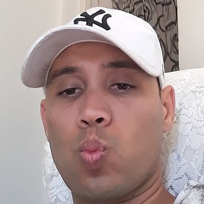 QuevedoFerna's profile picture. Anticomunista #Anticastrista #Martiano
#Lucador incansable x la democracia y los derechos humanos.#ACTIVISTA DDHH.