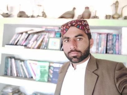 chadhar_faqir's profile picture. ‏فقير