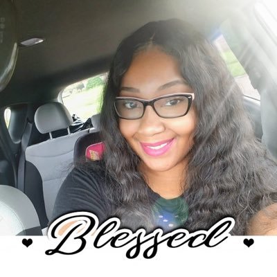 Offering you beautiful insight from an honest black millenials point of view.