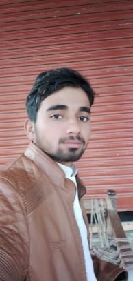 IrfanNa81286994's profile picture. Male