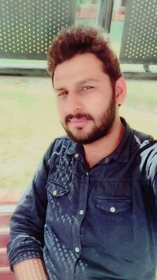 MalikQaisarAhs1's profile picture. Student of Law & Commerce.