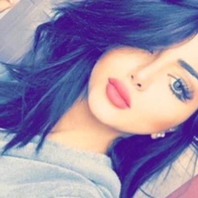 أنا ماني حلم عابر حلمته وتبغى تفسيره .. أنا قصة حب .. صابر على قلبك وتقصيره