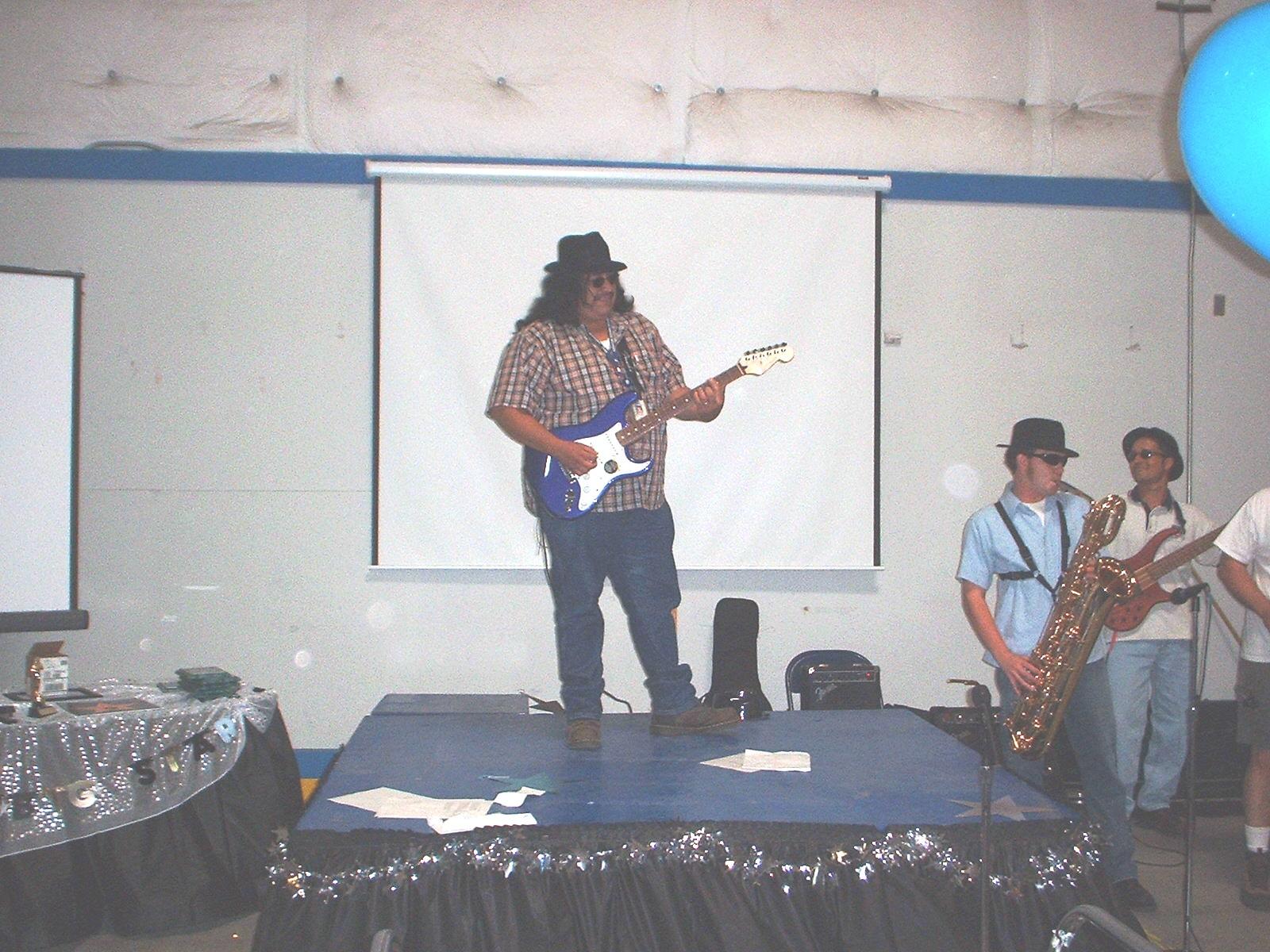 olintx's profile picture. 