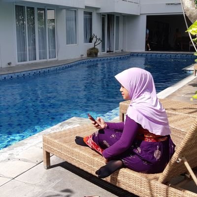 rlianovita's profile picture. I'm a woman, I'm a daughter, I'm  a mother and I'm Beautiful, what a perfect life I have