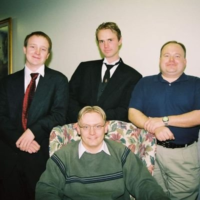 Atheist and ex-mormon. Ally and searcher of truth, compassion, and love. Vaxxed and boosted.
https://t.co/5uuS667sJU