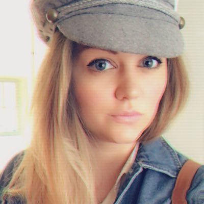 Laurene_kln's profile picture. Greffier - 28 ans - ⚽️,🎥,🎡,👩🏼‍🎓, 🏎