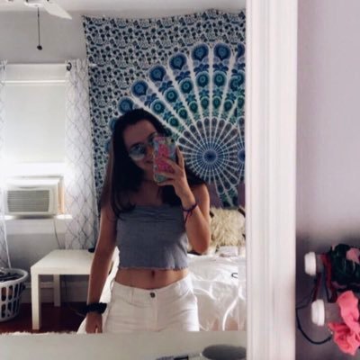 MollyTimberlake's profile picture. 