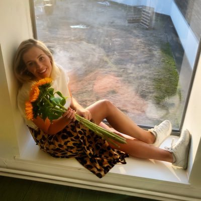 Ellie_Tytler's profile picture. OBM✨ Pura Vida ☀️✈️ Lancaster Alum 🌹 Advertising kid 🤩