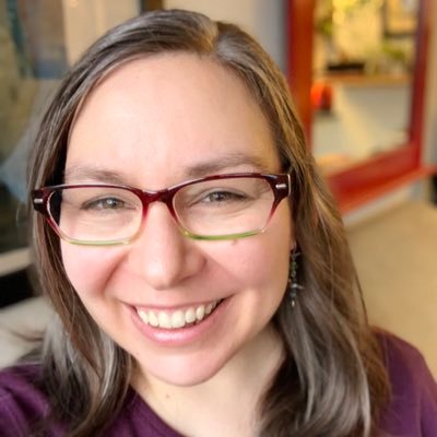 kelliead's profile picture. 