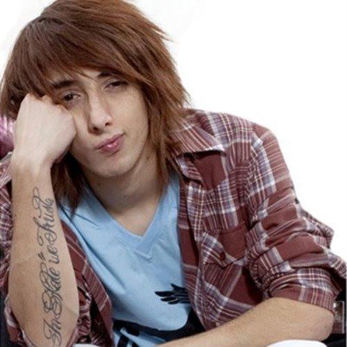 FÃ CLUBE para o @koalareplace bjs =* Mas eu não vou conseguir parar de te amar assim.(L)