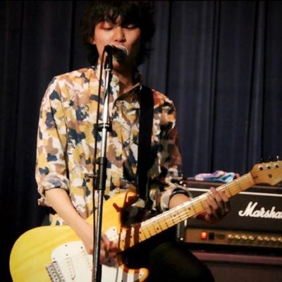 ギター弾いてます🎸 / 昼企画の人🌞 /@EsdierO / @HPCP_band / 炎華 / 十戒(昭和歌謡) / C&M(Final Fantasy) / AB型 / AI芸人🤖 / らーめん🍜