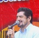 Periodista
Papá de Chiri, Diego, David y Ciro.
Casado con Ana
