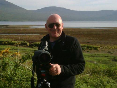 Nice guy - photojournalist. Into current affairs/birds/wildlife/filmmaking/arts. Author:Age Bomb & United States of Europe - https://t.co/MVvGiOo3dU