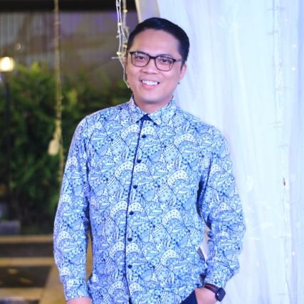 I'm a Talent DJ &
Marketing Corner Club Manado
CP / WA : 08114333365
email : johanes.palit.jp@gmail.com