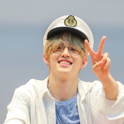 teddybearkmg's profile picture. moved @cheolliebunny