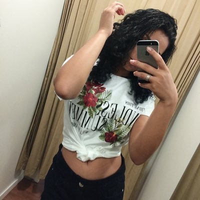 Escorpiana 🦂/
Instagram: re__gabriely/
Whats:(27) 99663-3833