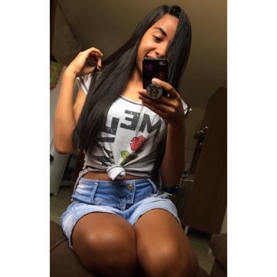 - Sou tempestade num copo d'água🌩 💢#EquipeLinyFlor🌸
