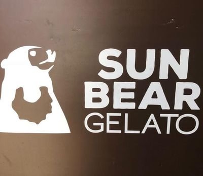 🐻 Dawson Street, Dublin.
We make our #Gelato fresh every day with Irish Milk🥛 #NoPalmOil #Vegan options.
🍦New Flavors each week
