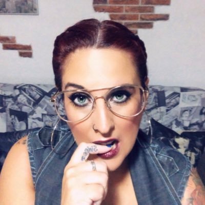 Aprende apreciar lo que tienes antes de que el tiempo te enseñe apreciar lo que tuviste!!☺