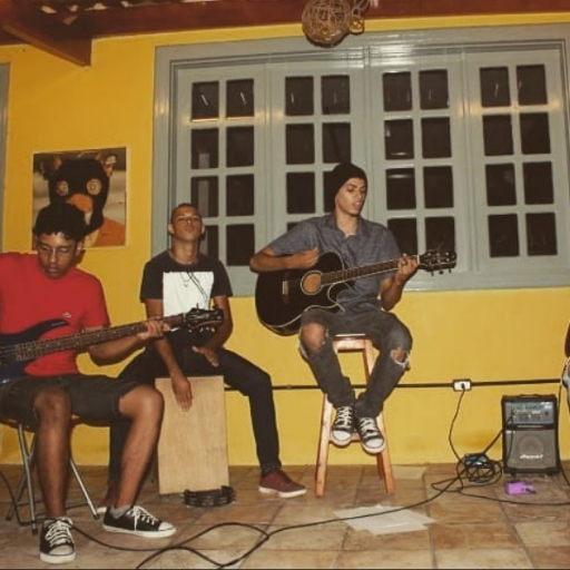 Banda brasileira de rock alternativo formada no Ceará, mais precisamente na região do Cariri!