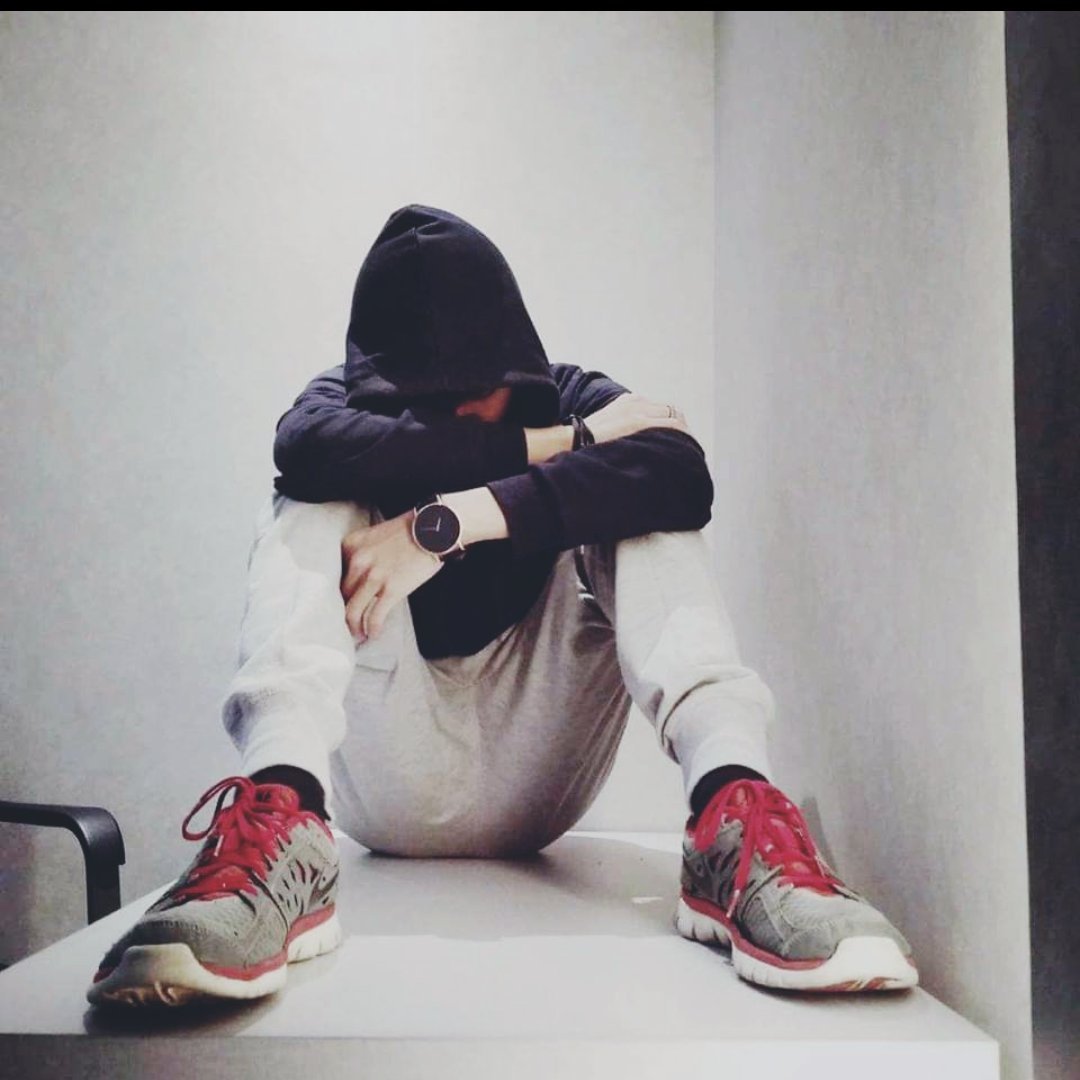 ianpratama_p's profile picture. Cowok gak ada otak