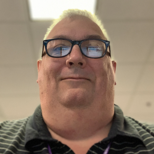 Just a simple guy. Love Sci-Fi and Fantasy.