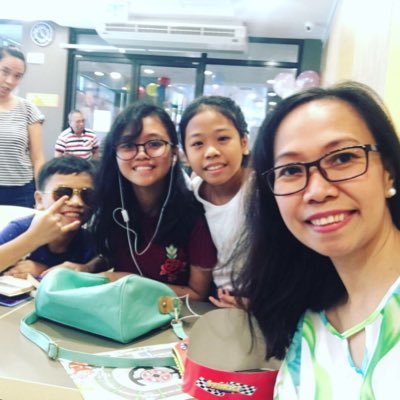 makie_reyes's profile picture. addicted to my kids and kdrama 💕