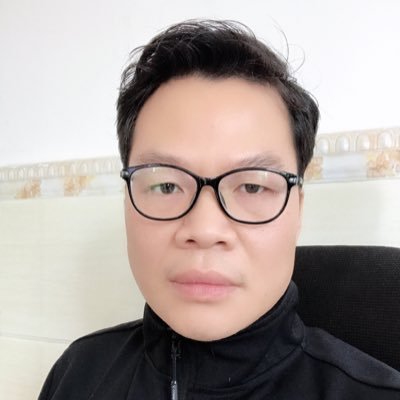 Toddhe2's profile picture. Todd from CYSTAGELIGHT