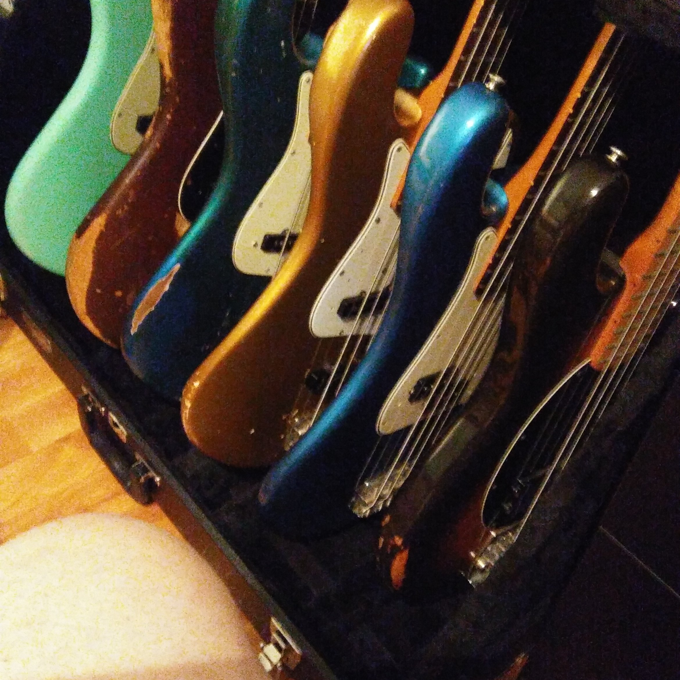 Well known bassist living and gigging in North TX. He provides bass tracks to people all over the world via the internet from his home studio. Message for info.