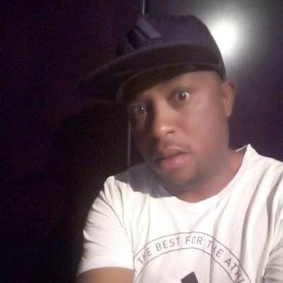 Page01512903's profile picture. humble strong easy approachable